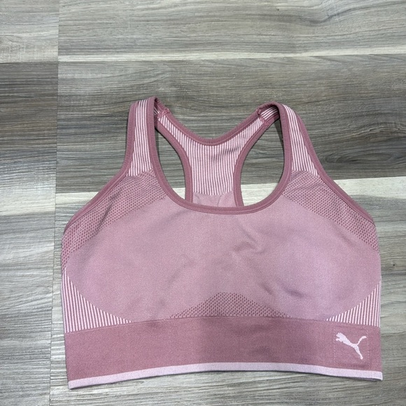 Puma Women's Mauve compression Sports Bra size large - Picture 3 of 6
